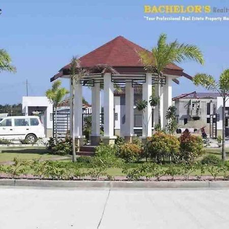 Two Story 87 Sqm Fully Air-Conditioned House In Babag 2, Isla de Mactán Exterior foto